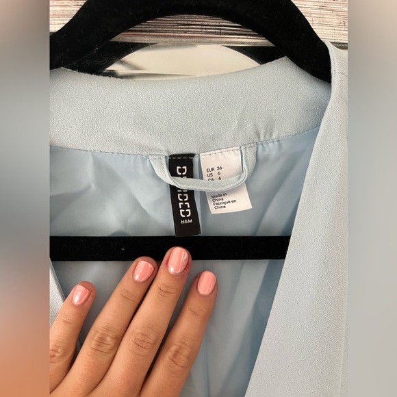 Baby blue h&m blazer - Picture 2 of 3